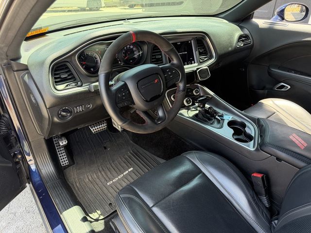 2017 Dodge Challenger SXT - 23029553 - 9