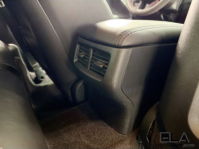 2017 Dodge Challenger SXT - 23029553 - 26