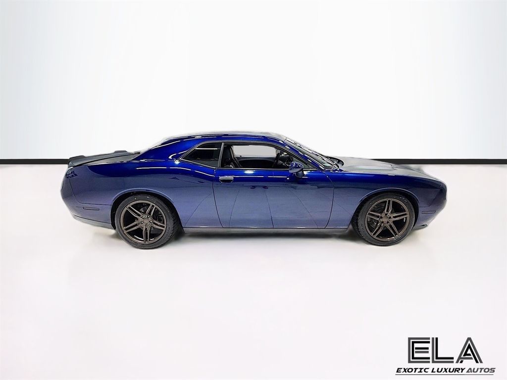 2017 Dodge Challenger SXT - 23029553 - 38