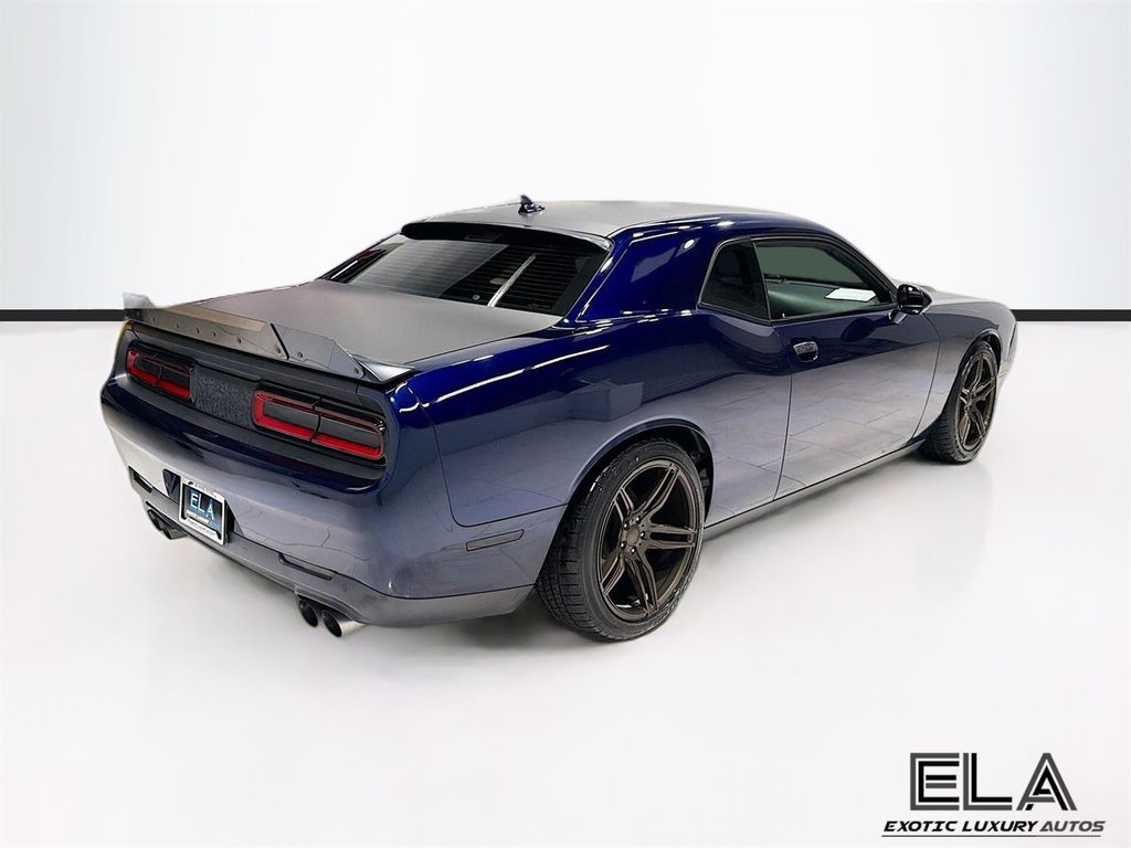 2017 Dodge Challenger SXT - 23029553 - 39