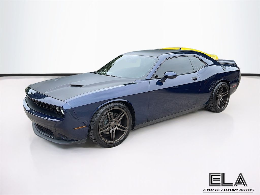 2017 Dodge Challenger SXT - 23029553 - 47