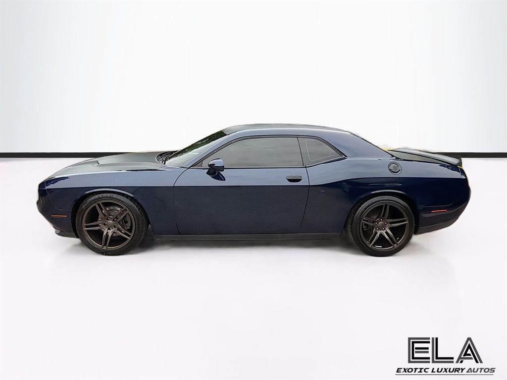 2017 Dodge Challenger SXT - 23029553 - 48