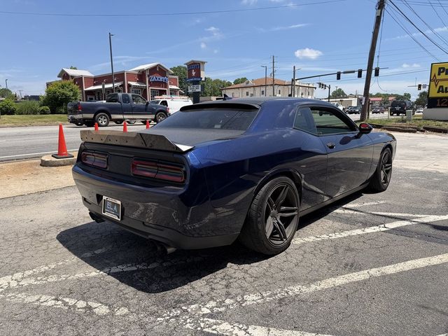 2017 Dodge Challenger SXT - 23029553 - 4