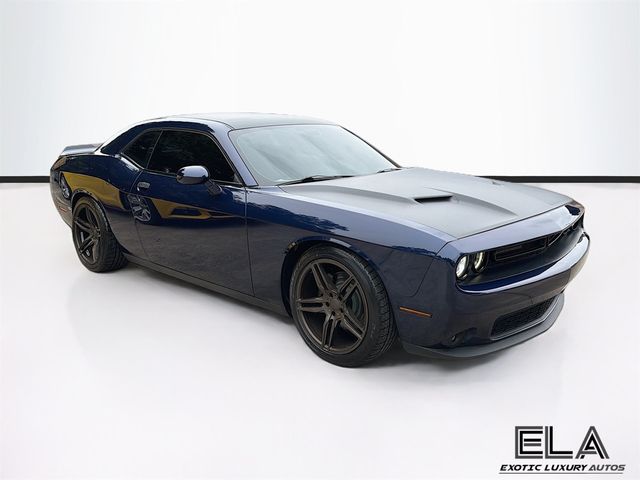 2017 Dodge Challenger SXT - 23029553 - 52