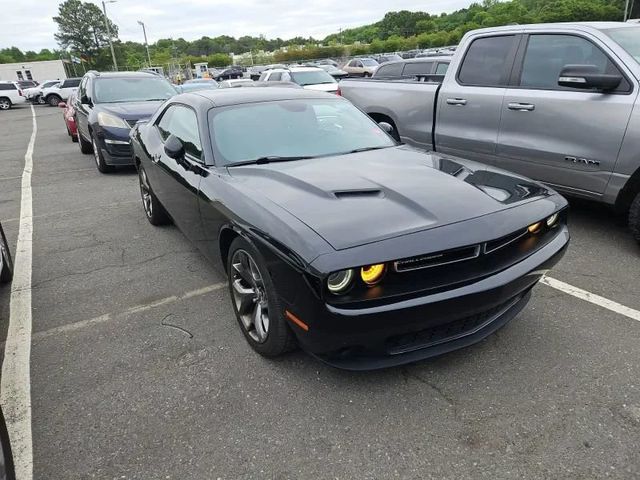 2017 Dodge Challenger SXT - 23024293 - 0