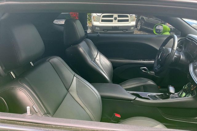2017 Dodge Challenger SXT Plus Coupe - 23040303 - 11