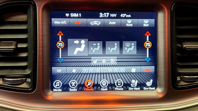 2017 Dodge Challenger SXT Plus Coupe - 23007515 - 18