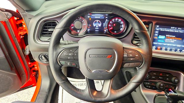 2017 Dodge Challenger SXT Plus Coupe w/ Blacktop Pkg & Cooled Leather Sport Seats - 23007515 - 12