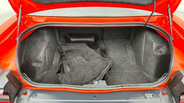 2017 Dodge Challenger SXT Plus Coupe w/ Blacktop Pkg & Cooled Leather Sport Seats - 23007515 - 22