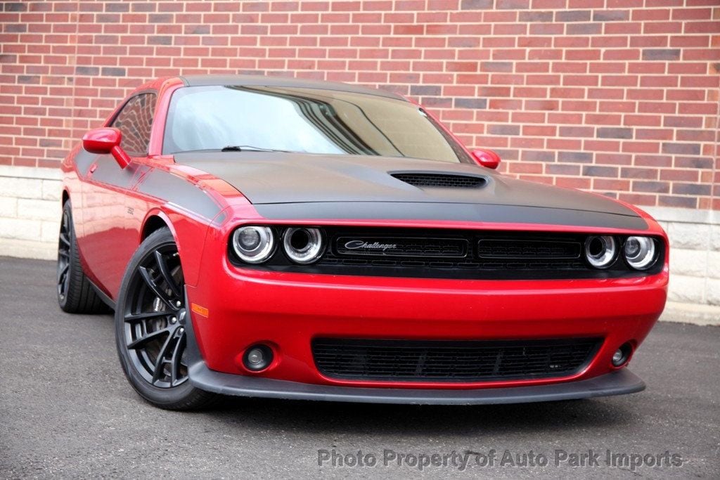 2017 Dodge Challenger T/A 392 photo 12