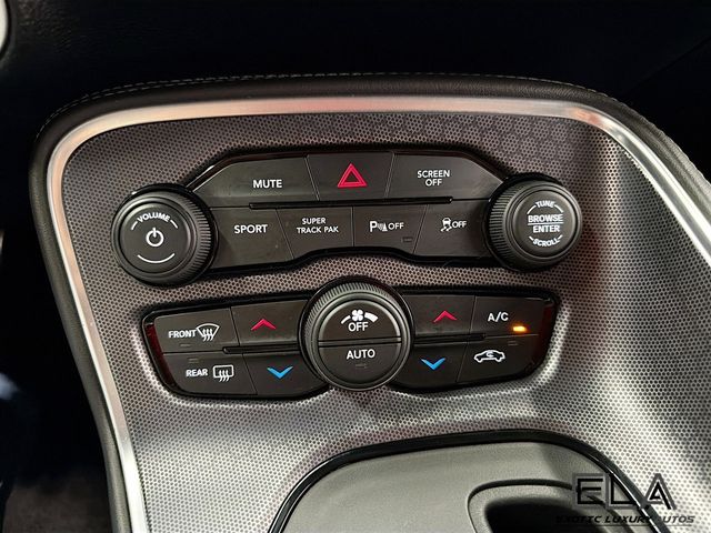 2017 Dodge Challenger THIS IS A  AUTOMATIC! APPLE CAR PLAY! SUNROOF! NAVIGATION!  - 23030813 - 16