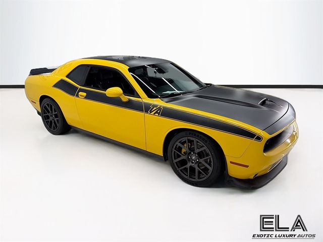 2017 Dodge Challenger THIS IS A  AUTOMATIC! APPLE CAR PLAY! SUNROOF! NAVIGATION!  - 23030813 - 41