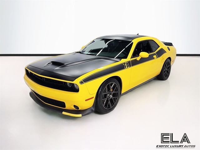 2017 Dodge Challenger THIS IS A  AUTOMATIC! APPLE CAR PLAY! SUNROOF! NAVIGATION!  - 23030813 - 53
