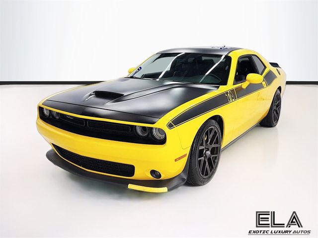2017 Dodge Challenger THIS IS A  AUTOMATIC! APPLE CAR PLAY! SUNROOF! NAVIGATION!  - 23030813 - 54