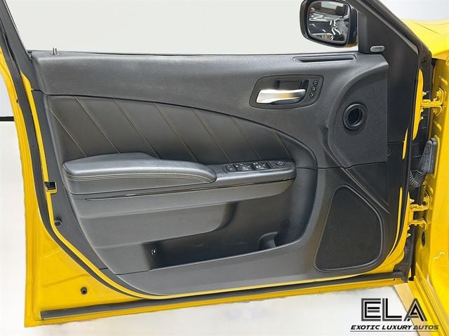 2017 Dodge Charger Daytona 340 RWD - 23016066 - 19