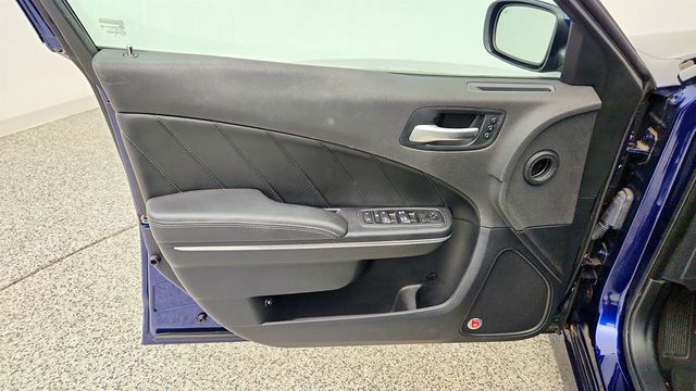 2017 Dodge Charger R/T Scat Pack RWD w/ Alcantara Pkg & Beats Audio - 23041051 - 10
