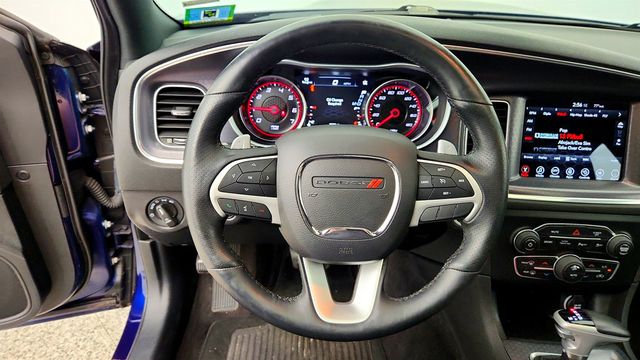 2017 Dodge Charger R/T Scat Pack RWD w/ Alcantara Pkg & Beats Audio - 23041051 - 13