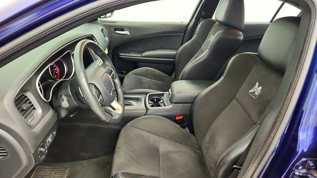 2017 Dodge Charger R/T Scat Pack RWD w/ Alcantara Pkg & Beats Audio - 23041051 - 21