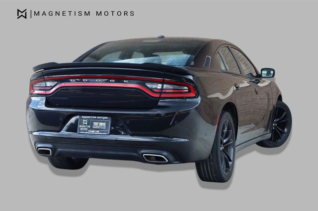 2017 Dodge Charger SE - 23052445 - 8