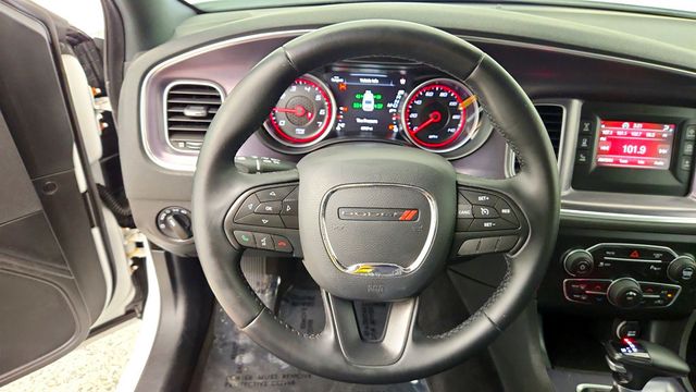2017 Dodge Charger SE RWD w/ Popular Equipment Group - 23045071 - 12