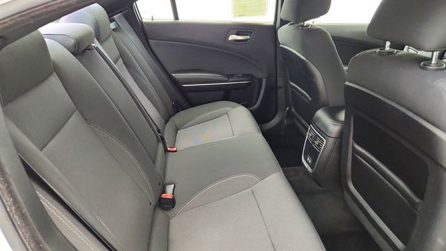 2017 Dodge Charger SE RWD w/ Popular Equipment Group - 23045071 - 21