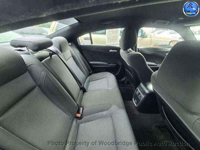 2017 Dodge Charger SXT AWD - 23075279 - 9