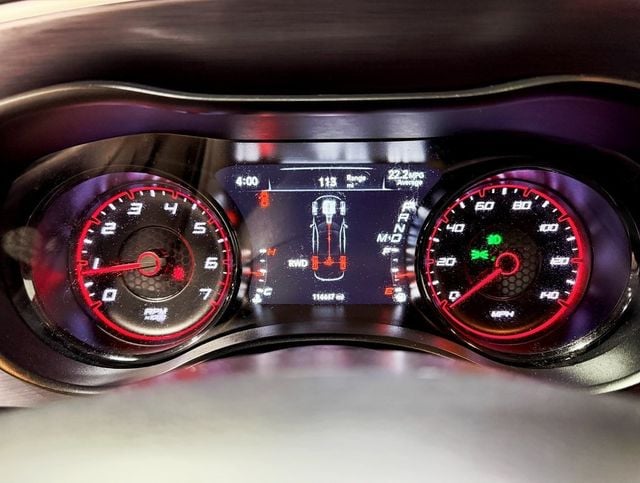 2017 Dodge Charger SXT AWD - 22932335 - 13
