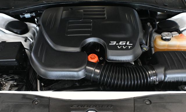 2017 Dodge Charger SXT RWD - 23083660 - 15