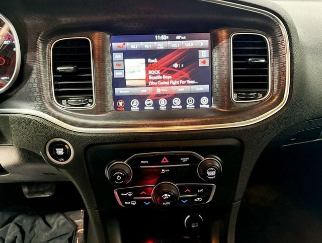 2017 Dodge Charger SXT RWD - 22929706 - 14