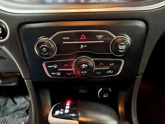 2017 Dodge Charger SXT RWD - 22929706 - 20