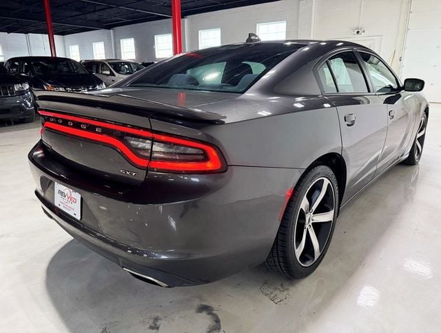 2017 Dodge Charger SXT RWD - 22929706 - 6