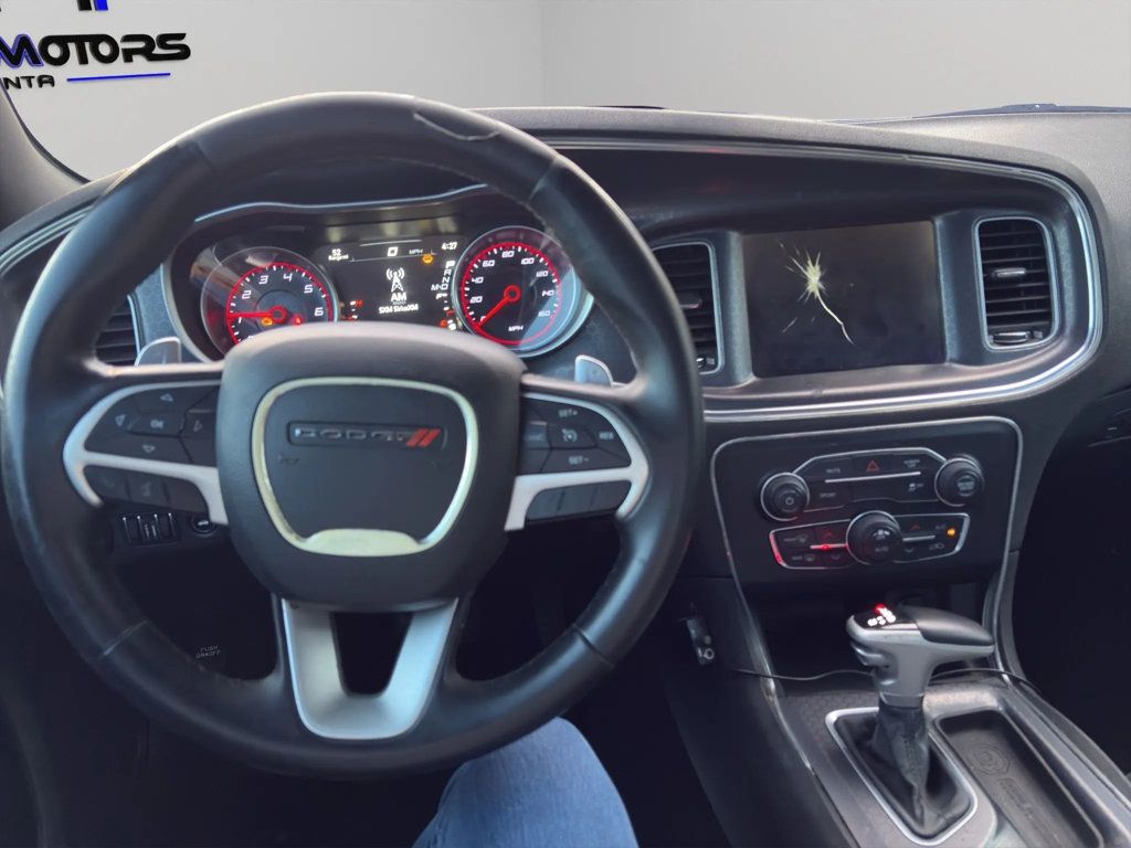 2017 Dodge Charger V8 HEMI, BLACKOUT WHEELS, SPOILER, BLUETOOTH, TINTED WINDOWS!!!! - 23019509 - 10
