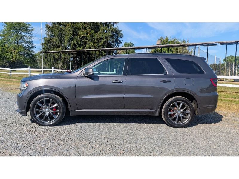 2017 Dodge Durango GT photo 3