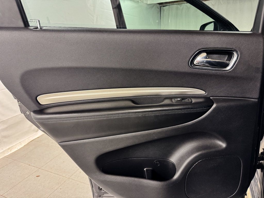 2017 Dodge Durango SXT AWD - 23021212 - 13