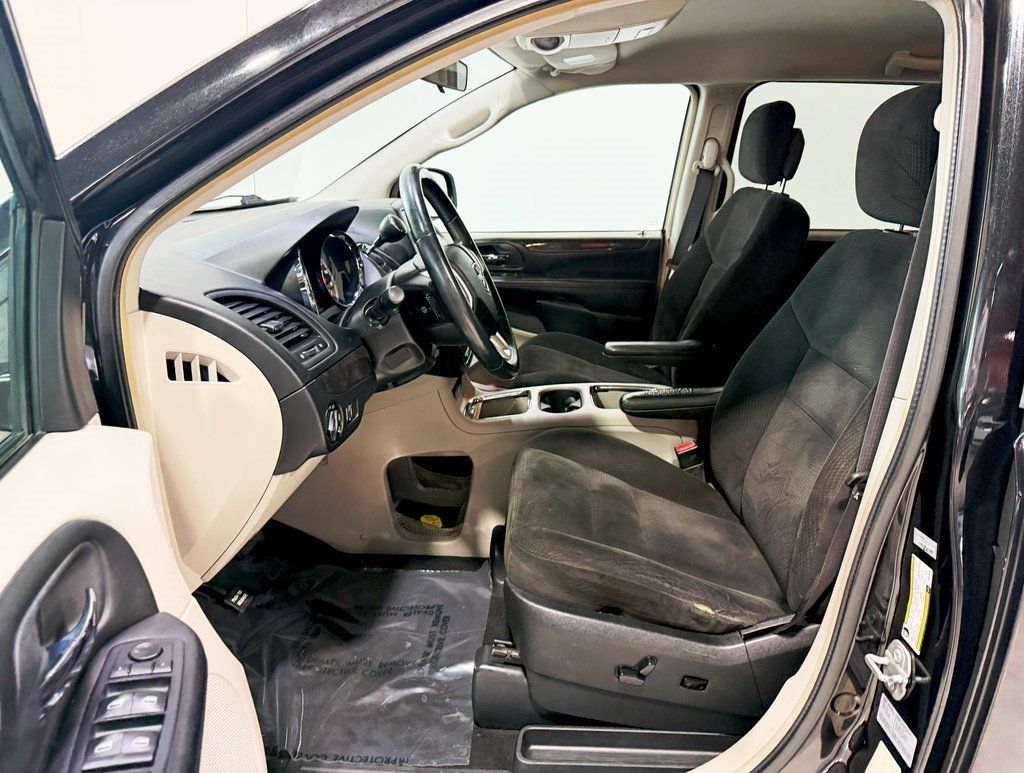 2017 Dodge Grand Caravan Crew - 22919957 - 11