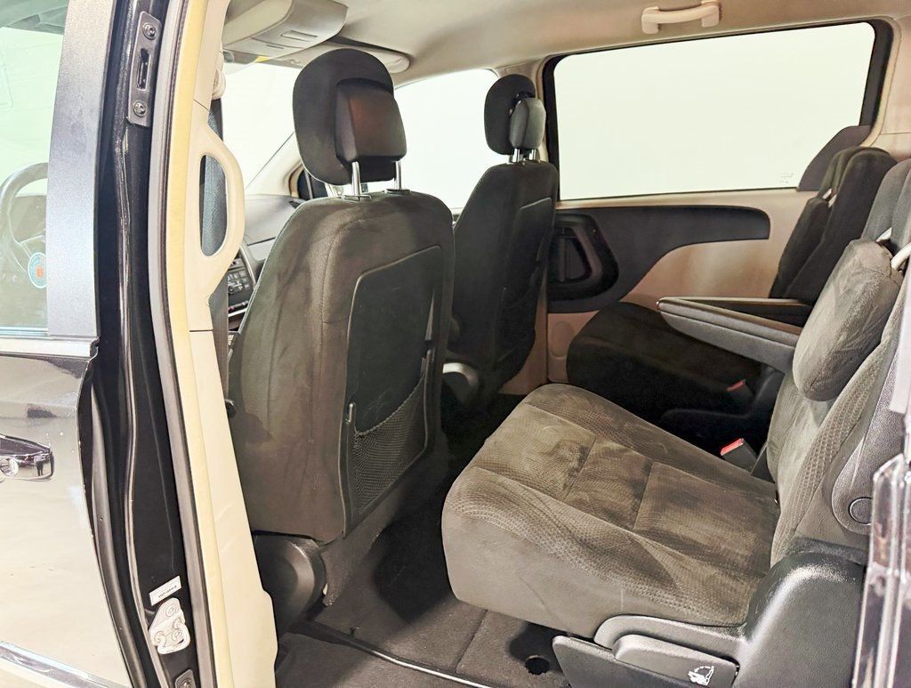 2017 Dodge Grand Caravan Crew - 22919957 - 19