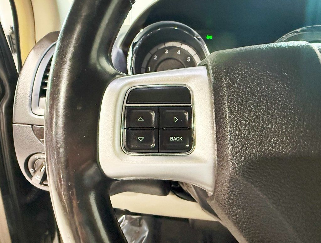 2017 Dodge Grand Caravan Crew - 22919957 - 5