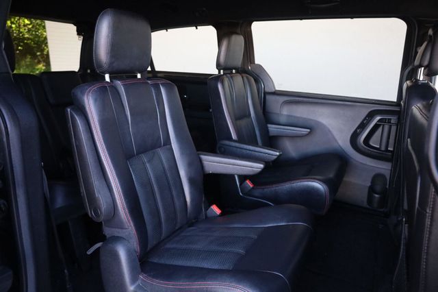 2017 Dodge Grand Caravan GT - 23081980 - 25
