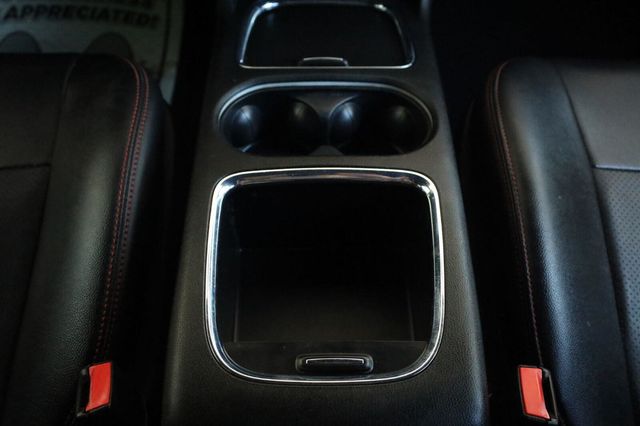 2017 Dodge Grand Caravan GT - 23081980 - 41