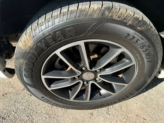 2017 Dodge Grand Caravan GT Wagon - 22984387 - 15