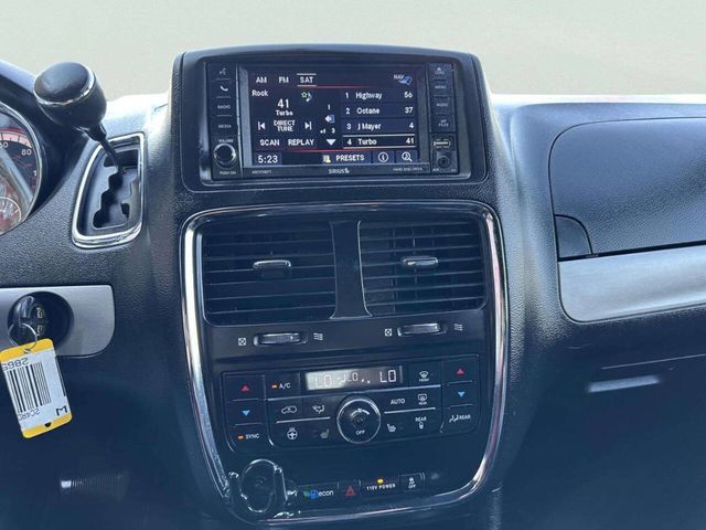 2017 Dodge Grand Caravan GT Wagon - 23017464 - 26