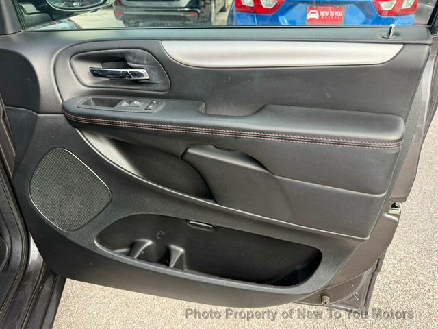 2017 Dodge Grand Caravan GT Wagon - 23020514 - 16