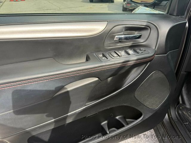 2017 Dodge Grand Caravan GT Wagon - 23020514 - 17