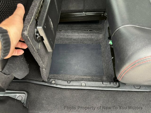 2017 Dodge Grand Caravan GT Wagon - 23070585 - 17
