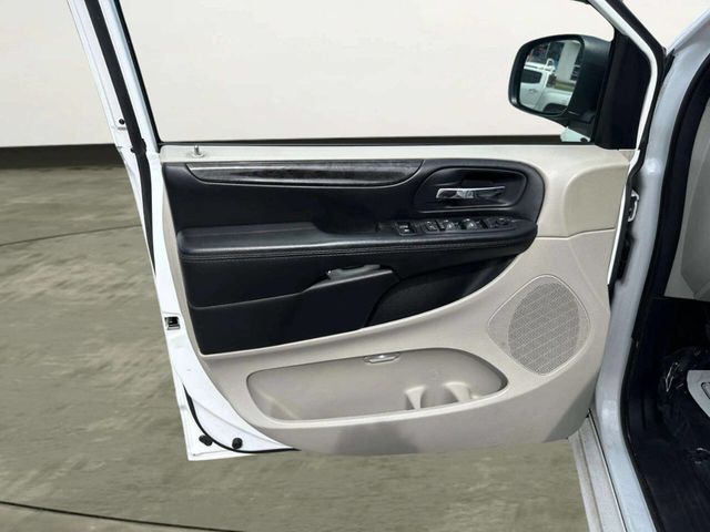 2017 Dodge Grand Caravan SE 4dr Mini Van - 23051495 - 13
