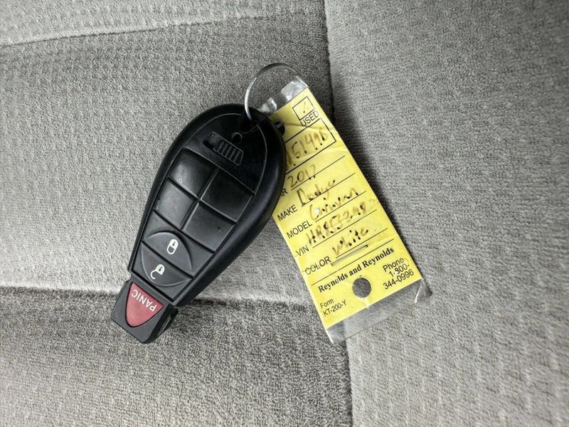 2017 Dodge Grand Caravan SE 4dr Mini Van - 23051495 - 37