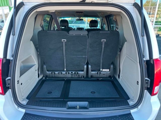 2017 Dodge Grand Caravan SE 4dr Mini Van - 22957491 - 11