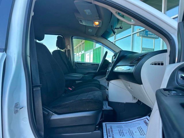 2017 Dodge Grand Caravan SE 4dr Mini Van - 22957491 - 21