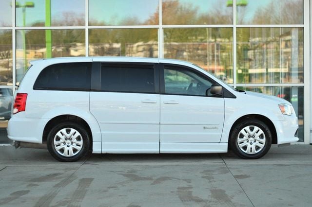 2017 Dodge Grand Caravan SE 4dr Mini Van - 22957491 - 8