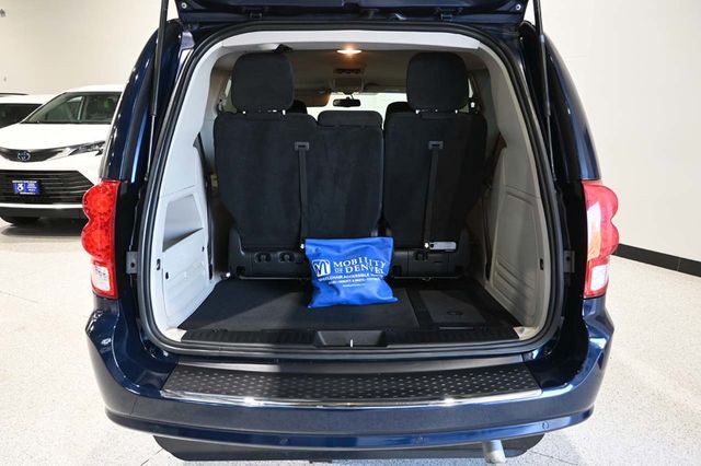 2017 Dodge Grand Caravan SE Mobility Handicap Van - 23003838 - 24